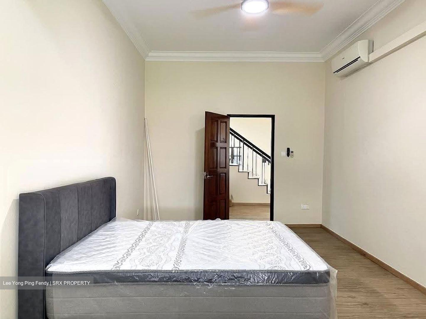 Pasir Ris Beach Park (D18), Terrace #629489511